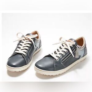 Pikolinos Atenas blue leather lace up sneakers